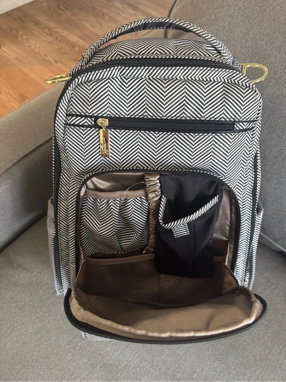 JuJuBe Be Right Back diaper backpack